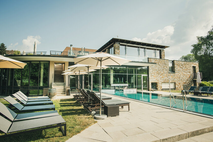 Aussenpool des Wellnesshotel Lauterbad